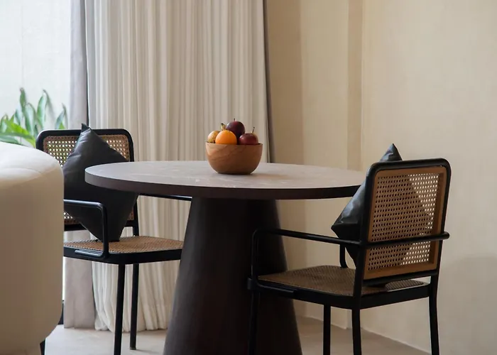 The Lario Collection - A Wellness